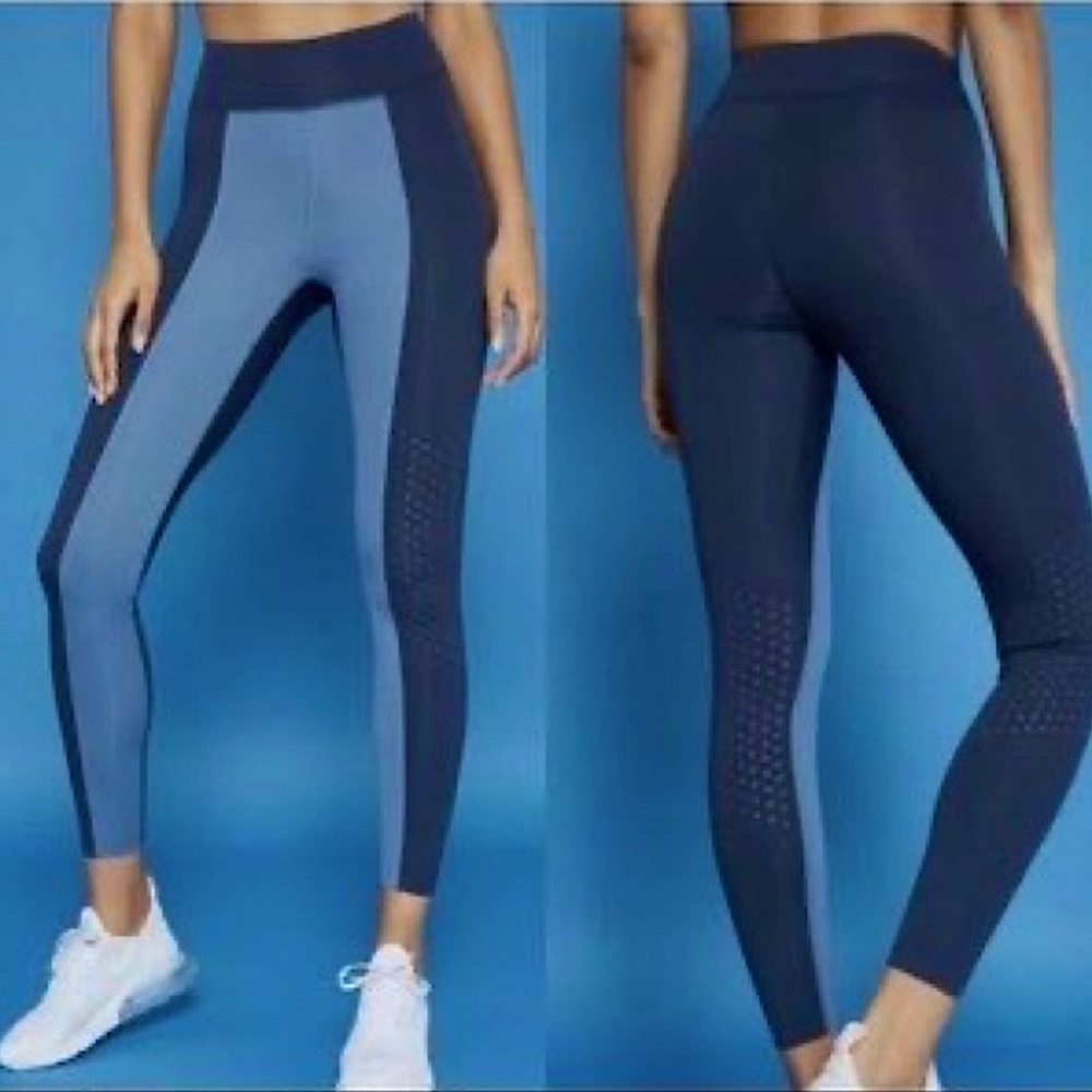 DLC - Year of Ours Bandier Navy and Blue Workout Leggings